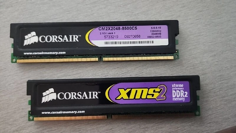 Corsair XMS2 2GB 2X2GB CM2X2048-8500C5 1066MHz  DDR2 - Image 1 of 1