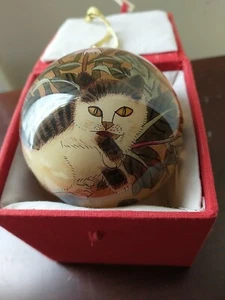 Metropolitan Museum of Art TANG KITTENS AT PLAY Reverse Ptd Glass Ornament  NEW! - Picture 1 of 12