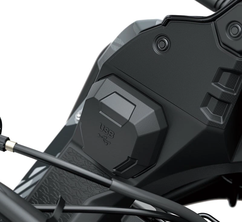 川崎正品USB插座套件适用于2022-2026 KLR650 99994-1867 — 第 1/1 张图片