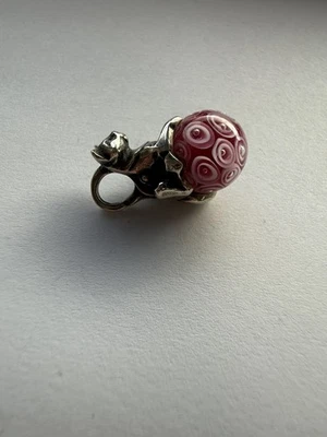 Vidrio rosa genuino Trollbeads LE Cat Event Bead Foto 1 de 4