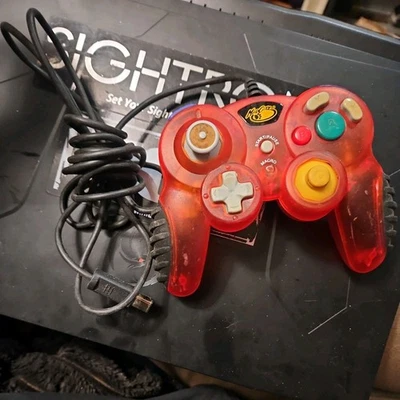 Mando Nintendo GameCube MadCatz Pad Pro con cable transparente naranja Foto 1 de 2