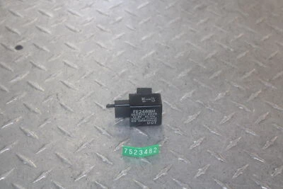 Interruptor sensor relé señal de giro Kawasaki ZZR1200 2003 27002-1101 VIDEO DE FUNCIONAMIENTO Foto 1 de 4