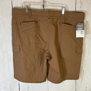 Haggar Cargo Shorts Mens 44W Brown Toast Active Series Free Trek Flex Waistband - Picture 1 of 8