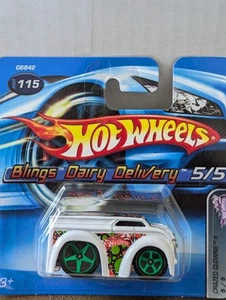 Hot Wheels 2005 Blings Dairy Delivery #115 White *Short Card* - Picture 1 of 1