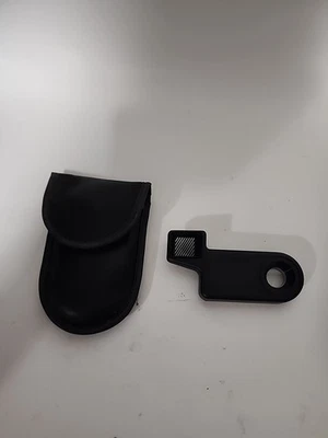 Polaroid Captiva/Vision Camera Close-Up Filter Attachment in Case - Image 1 of 4