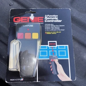 Brand New Genie AT-95 AT95 3-Button With Clip Garage Door Opener Remote Control - Picture 1 of 2