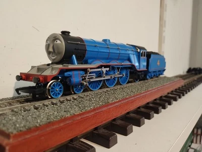 Hornby (OO) R383 Gordon The Big Blue Engine Boxed. - Image 1 of 4