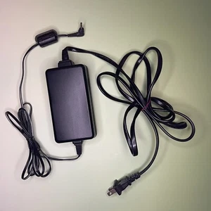 Sharp UADP-0312TAZZ AC Camcorder Power Adapter 110-240V 15W 7V DC 1.3A - Picture 1 of 4