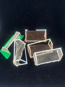 Subbuteo Goal 5x Posts all DAMAGED - Picture 1 of 8