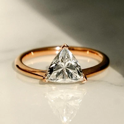 Lab Grown Diamond Wedding Ring Trillion Cut 9K Gold Rings Wedding Gifts For Her - Image 1 of 4