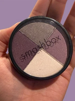 Sombra de ojos SMASHBOX polvo prensado cuádruple en CHARM 0,27 oz/7,6 g NUEVO Foto 1 de 4