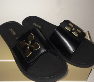 NIB Michael Kors Slides - Picture 1 of 7