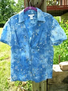 BLUSA TOP DE MUJER DRESSBARN GRANDE AZUL BORDADO FLORES Mangas abotonadas FUNDA EXCELENTE - Imagen 1 de 3