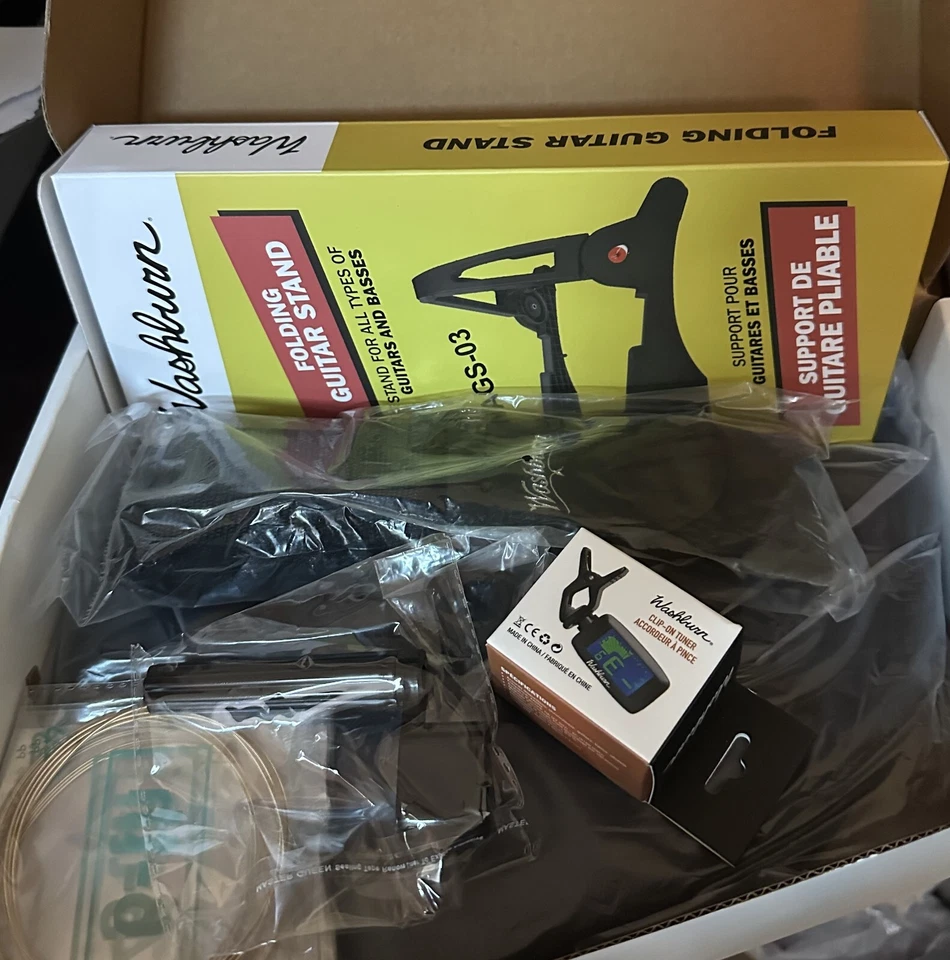 Washburn Premium Acoustic Guitar Pack Quilted Maple Top Vintage Tobacco Burst