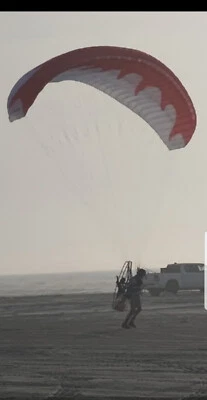 Parapente/Paramotor Wing Dominator Usado PPG XS 19sm Rojo/Blanco  Foto 1 de 4