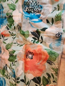 Freshee Syndigo white with blue / peach floral cotton-poly blend shower curtain - Picture 1 of 5