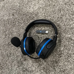 Audeze Penrose Wireless Gaming Headset for PC/PlayStation 5 Lightly Used - Photo 1/7