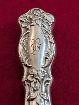 Lot Of 4 SL & GH Rogers Oneida VIOLET SilverPlate Hollow Dinner Knives Mono B - Image 1 of 4