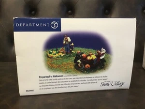 Dept 56 Preparing For Halloween The Original Snow Village Set Of 2 In Box - Picture 1 of 8