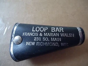 VTG LOOP BAR NEW RICHMOND WISCONSIN KEYCHAIN WALSH  - Picture 1 of 2