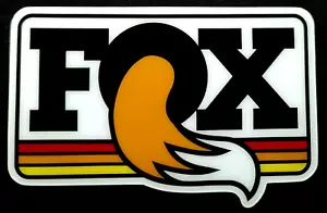 PEGATINA FOX RACING “THE FOX TAIL” 4“ X 2 1/2“ GRUESA BRILLANTE IMPERMEABLE EXTERIOR - Imagen 1 de 1