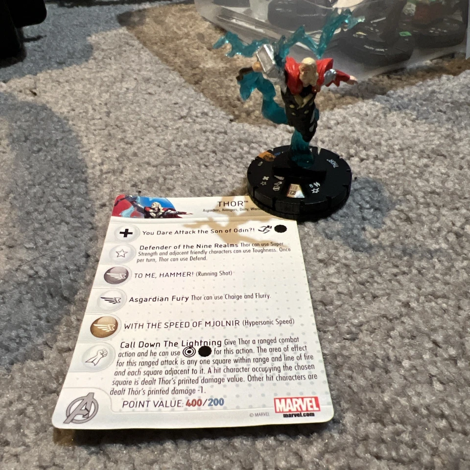 Heroclix Thor: The Dark World set Thor #019 Gravity Feed Chase With Card - Image 1 of 1