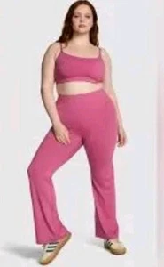 NWT VS Pink Relay Flare Legging size M in  Midnight Mauve  - Picture 1 of 12