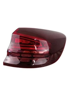 KIA CEED CD 19-23 TAILLIGHT (RIGHT OUTER) 92402J7150 - Picture 1 of 10