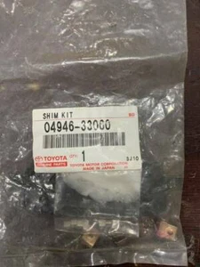 KIT DE CUÑA FRENO DE DISCO TRASERO ORIGINAL TOYOTA & LEXUS (07-11) CAMRY ES350 04946-33060 - Imagen 1 de 1