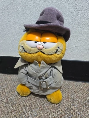 Garfield The Cat VTG 1978 1981 10.5” Detective Plush Hat & Trench Coat Dakin   - Image 1 of 4