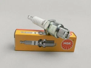 Bujía NGK B8HS se adapta a Vespa PX 125 - 150 VNA VBB Sprint Super y LML - Imagen 1 de 1