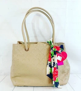 Betsey Johnson Mujer grande Tote Stone con corazones negro bufanda floral bolso bolso - Imagen 1 de 12