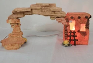Enesco Friends Of The Feather Arched Rock Pueblo Display Stand Light 12x6 VTG - Picture 1 of 1