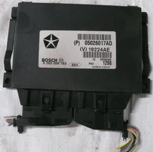 Unidad de control PDC Jeep Grand Cherokee III 3 WH 2005-2010 P05026017AD 05026017AD - Imagen 1 de 2