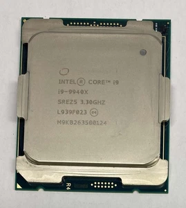 Intel Core i9 SREZ5 i9-9940X 3.3GHz 19.25M Socket 2066 14-Core Processor / CPU - Picture 1 of 5
