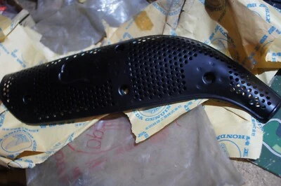 HONDA GENUINE ST90TRAILSPORT EXHAUST MUFFLER HEAT GUARD COVER 18400-128-000SG - Image 1 of 4