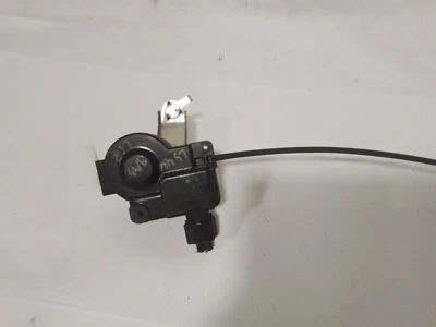 Pestillo abridor actuador tapa gasolina trasero Lexus LS460 2007-2012 #P-26K Foto 1 de 4