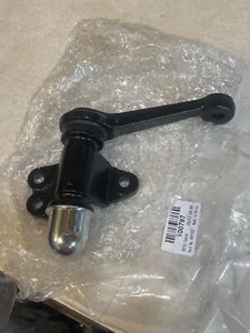 Front Steering Idler Arm K9102 Steering Idler Arm for Toyota Pickup (H4) - Picture 1 of 2