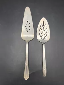 Vintage, Silver Plate Cake / Pie Servers, Silver Tulip IS & Bouquet Silver Plate - Picture 1 of 5