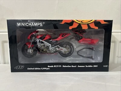 MINICHAMPS 122 017946 Honda RC211V Rossi die cast Test Bike 2001 1 12th scale - Image 1 of 2