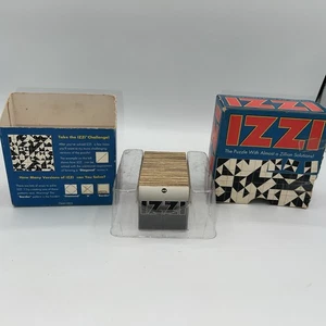 ThinkFun IZZI Single Player Game Brain Teaser With A Zillion Solution COMPLETE - Picture 1 of 6