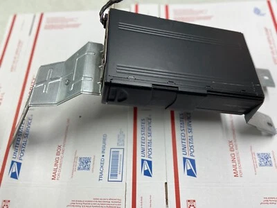2003-2011 Lincoln Town Car Cartier CD Changer With Bracket OEM # 3W1T-18C849-BC - Image 1 of 4