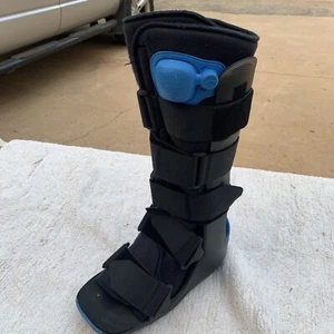 Ovation Medical Gen 2 Medium Walking Boot, Liner with Pneumatic Pump, Black Blue - Picture 1 of 9