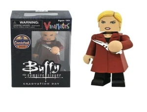 Vinimates Buffy the Vampire Slayer HCF Excl. Graduation Vinyl Figure**IN STOCK - Picture 1 of 2