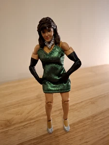 Wwe Mattel Figure Miss Elizabeth - Picture 1 of 3