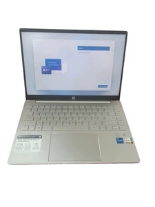 HP Pavilion Plus 14-EH0104LA 8 GB RAM 512 GB SSD grafica Intel IRIS XE argent... - Afbeelding 1 van 10