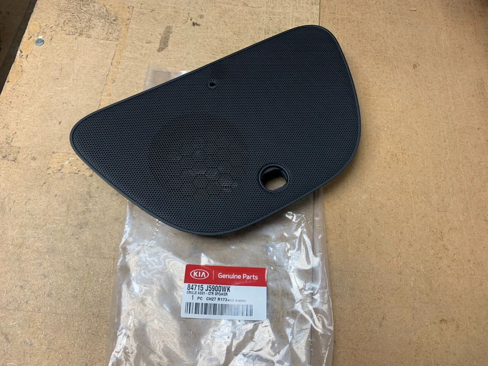 KIA STINGER GT DASHBOARD CENTRE SPEAKER COVER TRIM 84715J5900WK NEW FREEPOST! - Image 1 of 1