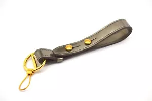 Llavero de cuero Dunhill Duke con tachuelas metálicas de bronce para hombre totalmente nuevo - Imagen 1 de 5