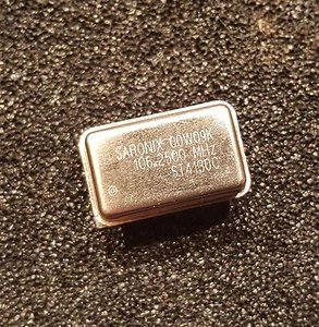 SARONIX ST4130C 106.2500MHz Full Size Oscillator **NEW** - Picture 1 of 1