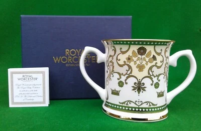 ROYAL WORCESTER - FIRST BORN CHILD TO CATHERINE & WILLIAM - PRINCE GEORGE. - Image 1 of 4